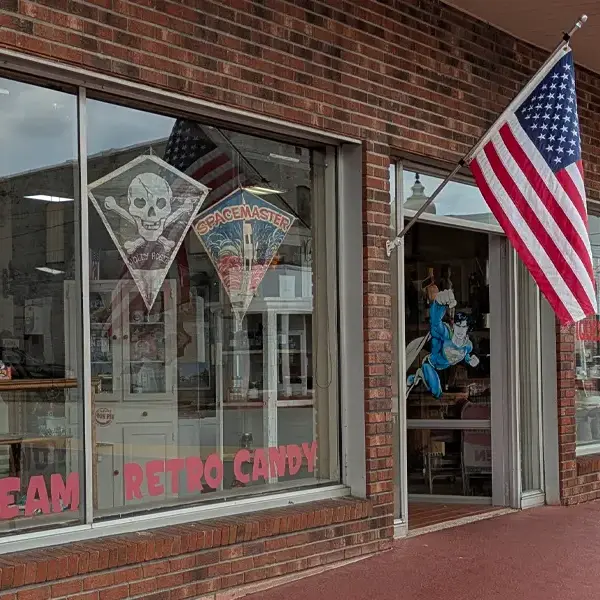 antiques and collectibles metropolis il